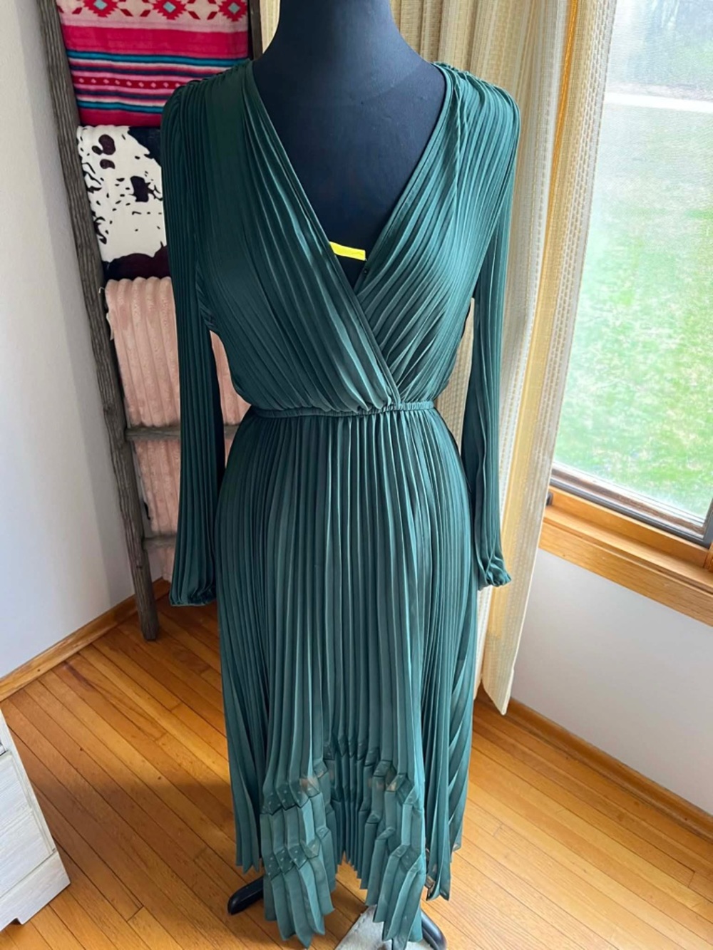 Socialite Forest Green Pleated Wrap Midi Dress